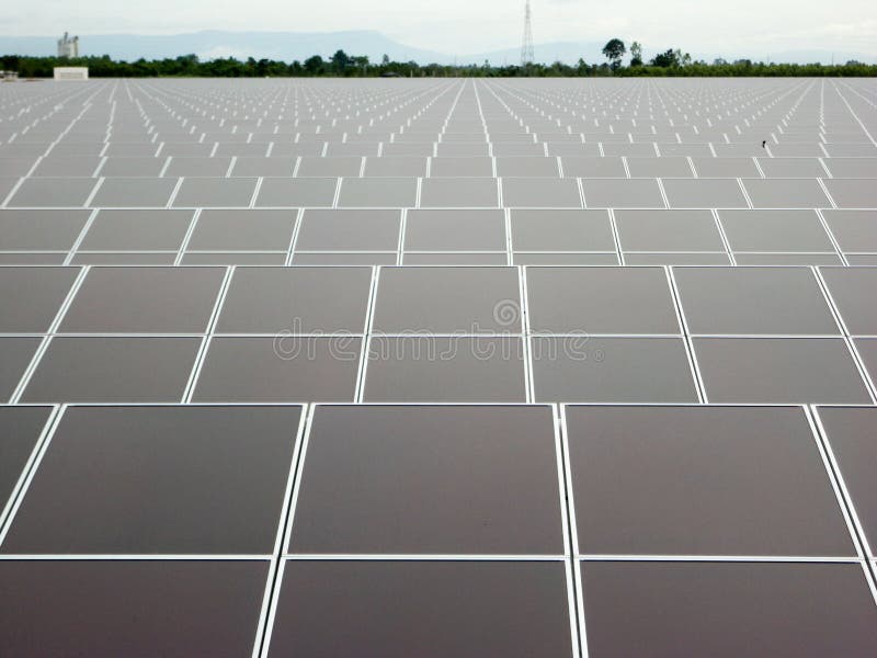 Exploração agrícola solar fotografia de stock Exploração agrícola solar fotografia de stock