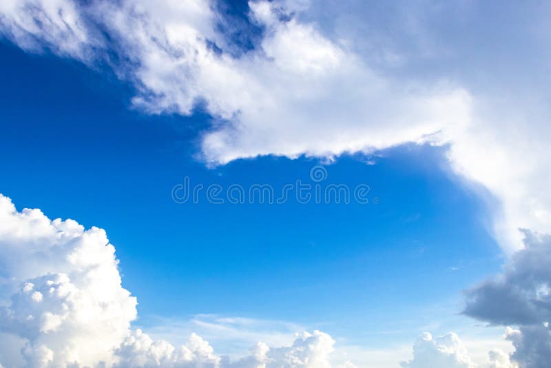 Explosive Wolkenbildung im mexikanischen Himmel lizenzfreie stockfotos