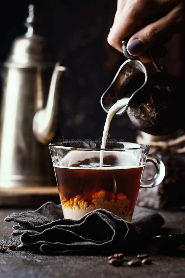 exponeringsglas för kaffekopp royaltyfri bild exponeringsglas för kaffekopp royaltyfri bild