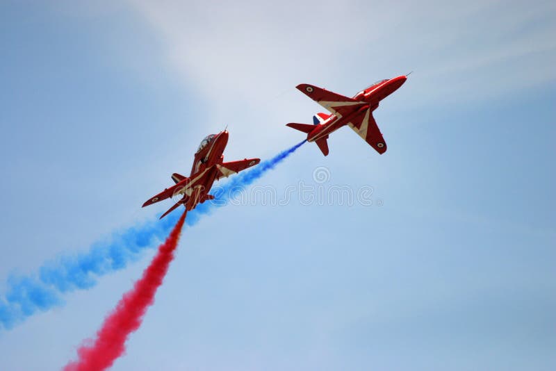 Exposição vermelha RAF Fairford das setas foto de stock royalty free Exposição vermelha RAF Fairford das setas foto de stock royalty free