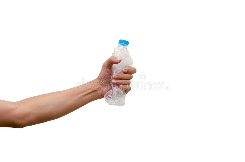 Exprima la botella antes de desechar la basura