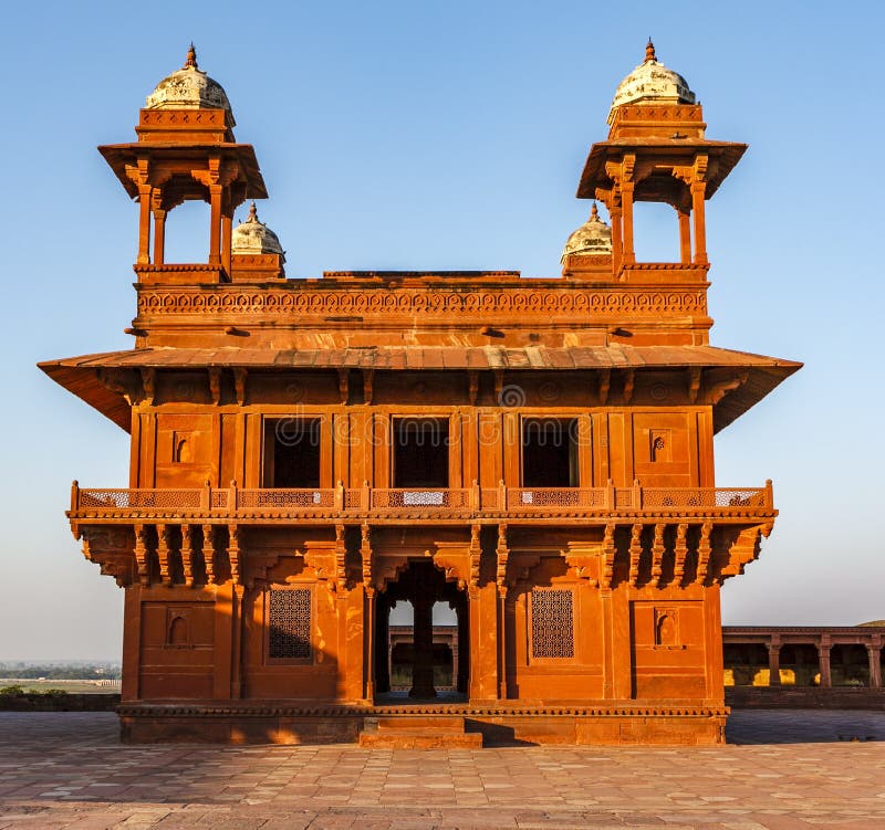 Exterior of the Diwan-khana-I-khaas or Hall of Private Audience in Fatehpur Sikri, Agra, Uttar Pradesh, India, Asia