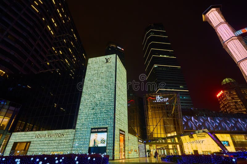 Louis Vuitton Shop In Shanghai Editorial Photo - Image of shop, pudong: 20816086