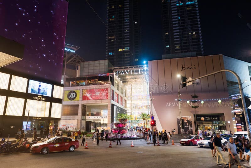 Kuala Lumpur,Malaysia - Nov 5 2018 : Louis Vuitton shop at Pavilion  shopping mall,Bukit Bintang Stock Photo - Alamy