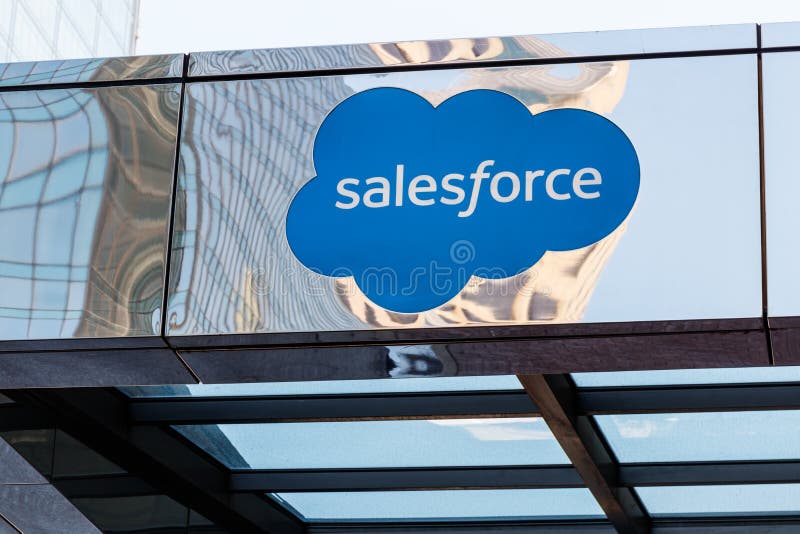 salesforce tower indianapolis salesforce tower indianapolis