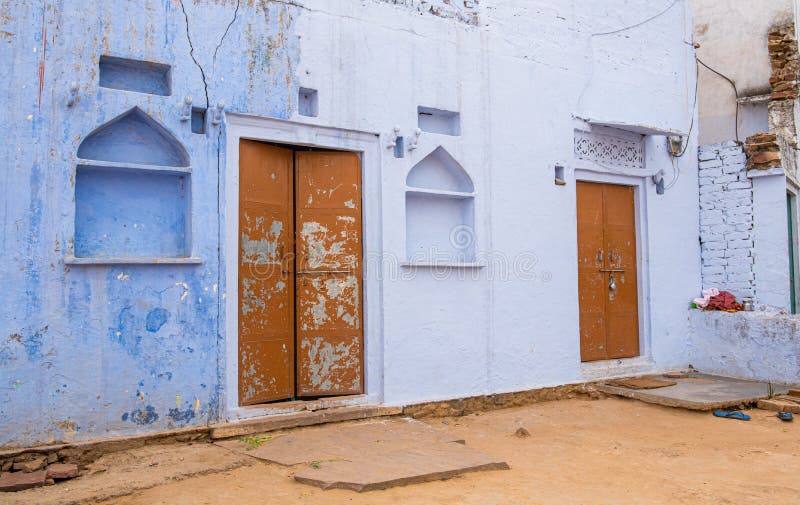 Exterior of a Traditional Indian House Stock Image - Image of doors, asia:  160032241