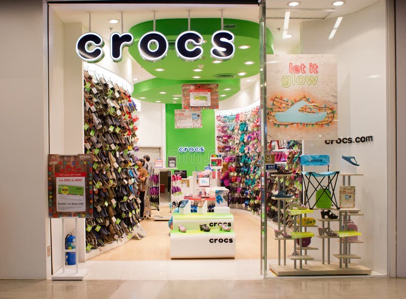 crocs concept store