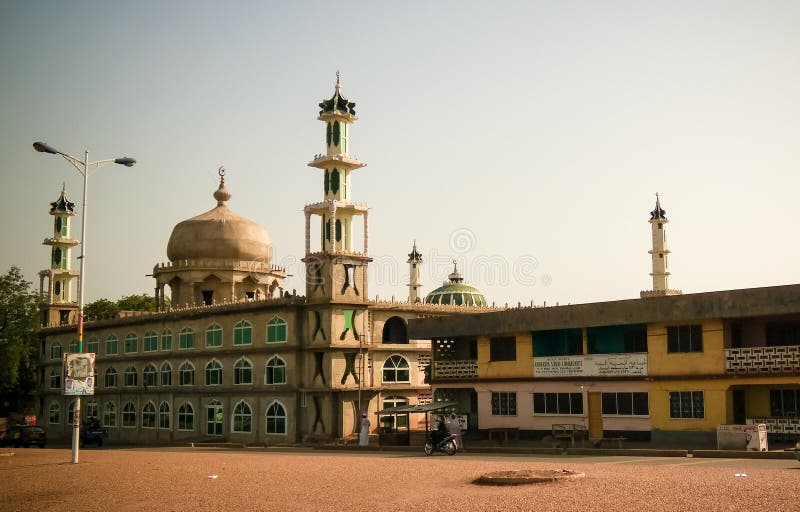 Exterior view to Afa Ajura Mosque, Tamale, Ghana stock photography