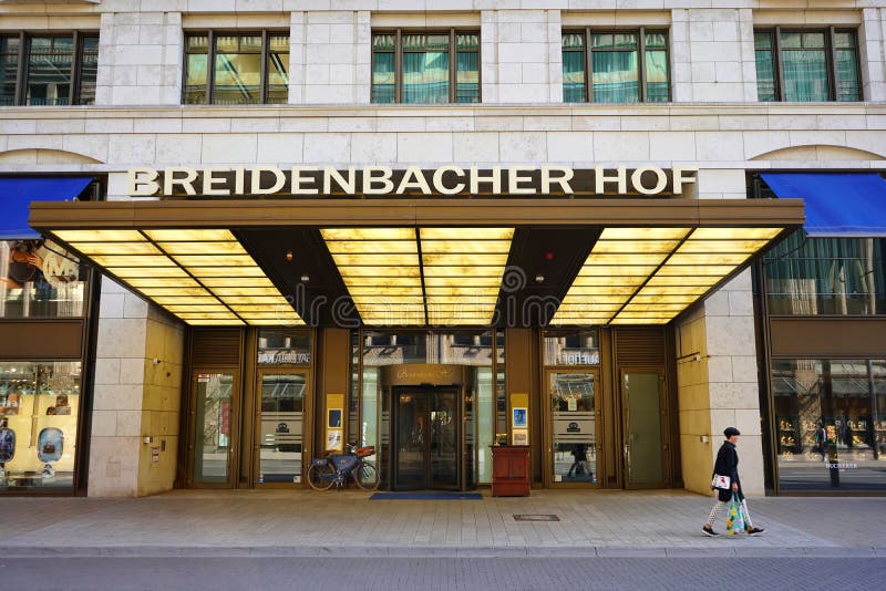 Breidenbacher hof dsseldorf jobs