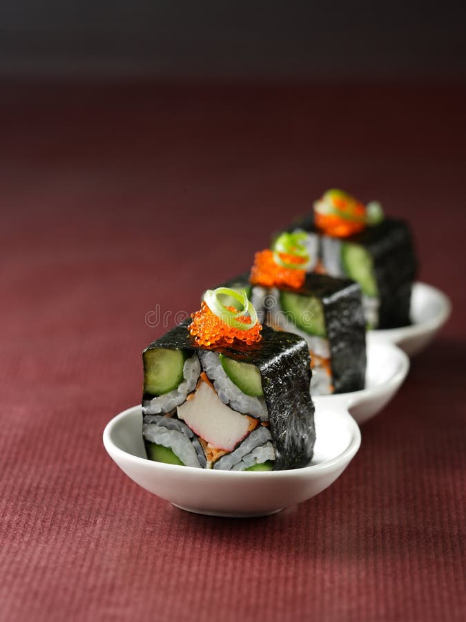 Extra ordinary sushi