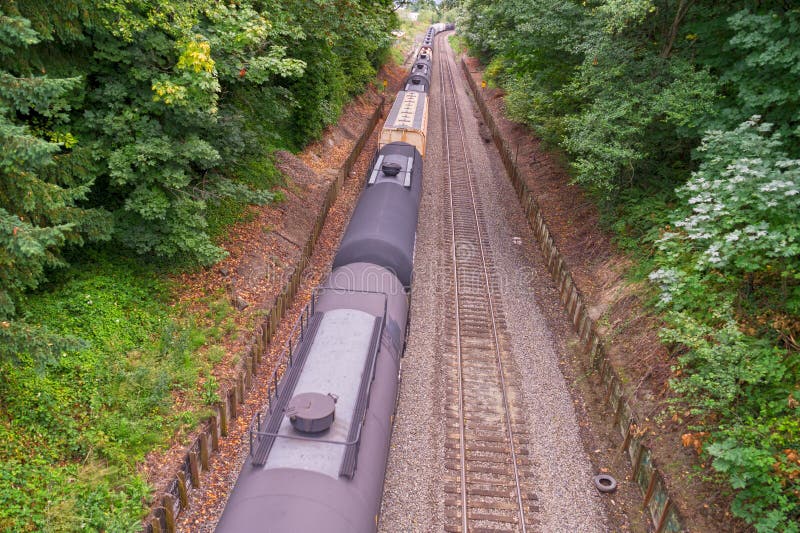 Extremely Long Freight Train. American Railway, Washington State Stock