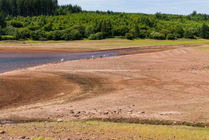 Extremely low water levels at a UK reservoir during a summer heatwave