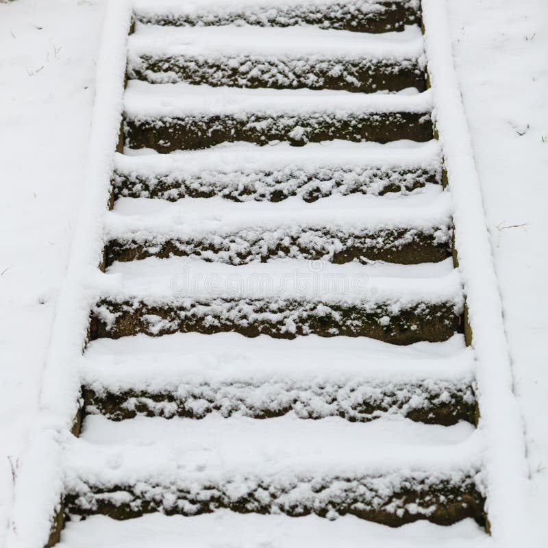 escalier exterieur neige