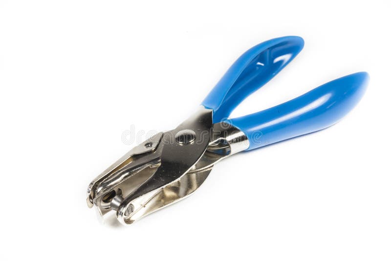 Eyelet plier for punch paper