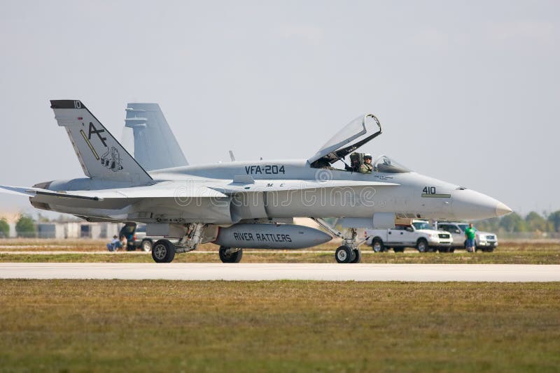 An F/A-18 fighter jet taxiing