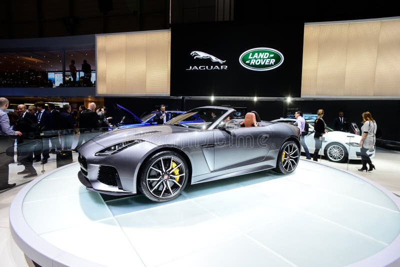 F-tipo convertible de Jaguar de SVR imagenes de archivo F-tipo convertible de Jaguar de SVR imagenes de archivo