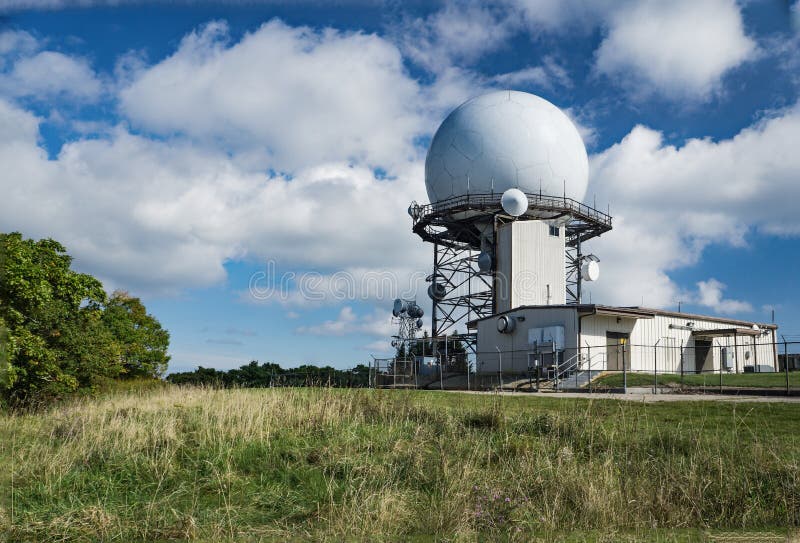 在隔壁看到合成孔径雷达的自制! 〓晶体管与集成〓 矿石收音机.