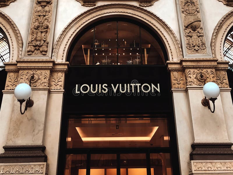 Milan, Italy - September 24, 2017: Louis Vuitton Store In Milan. Fashion  Week Louis Vuitton Shopping Stock Photo, Picture and Royalty Free Image.  Image 93825136.