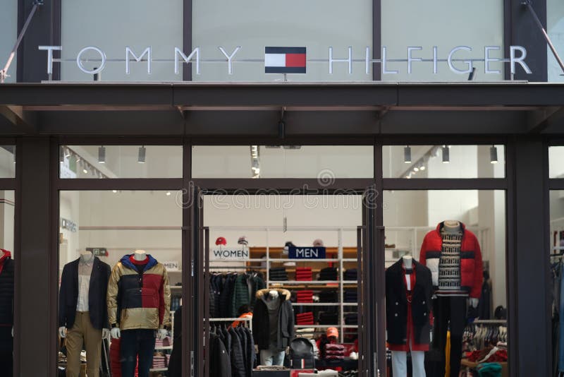 Facade of TOMMY HILFIGER Retail Store Editorial Stock Image - Image of ...