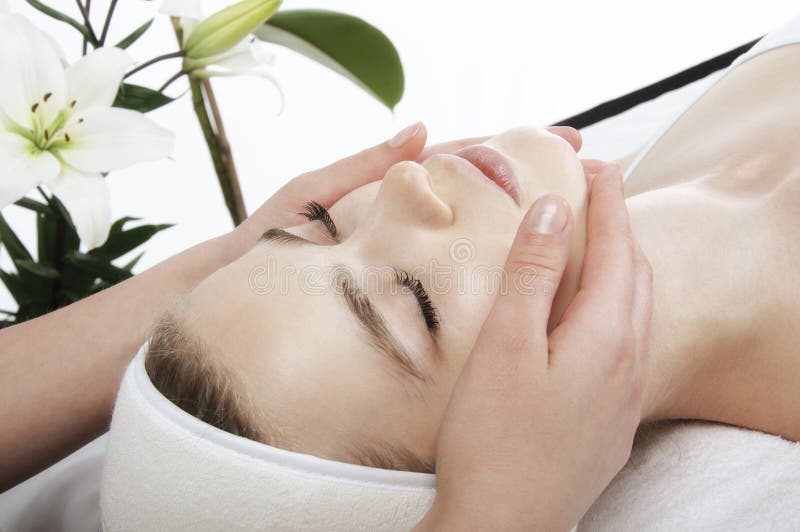 Face massage in spa
