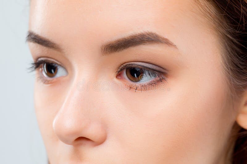 Eyelid. Пространство за глазом фото.