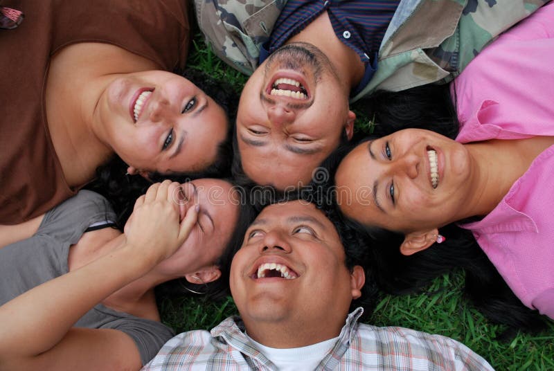 Faces friends hispanic young στοκ εικόνα με δικαίωμα ελεύθερης χρήσης