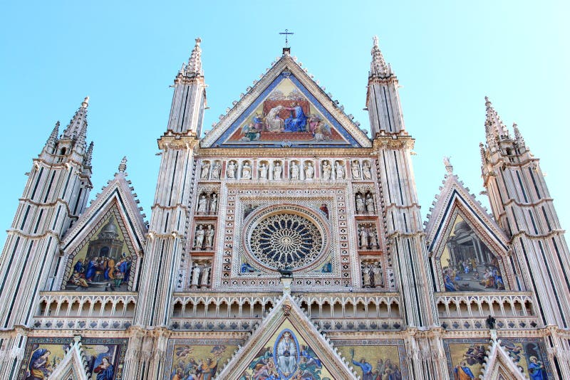 Fachada de la catedral de Orvieto, Italia fotos de archivo libres de regalías Fachada de la catedral de Orvieto, Italia fotos de archivo libres de regalías