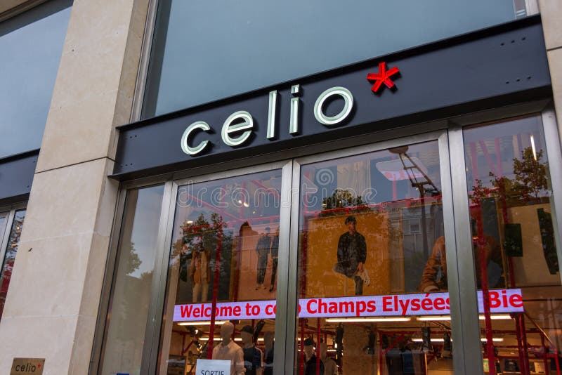 Fachada De La Tienda Principal Celio En La Avenue Des Champselysees Paris Francia Imagen editorial - de crisis, insignia: 213668625