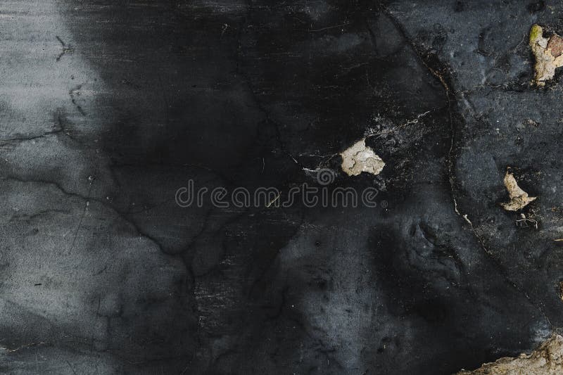 Fachada preta escura danificada usada como pano de fundo
