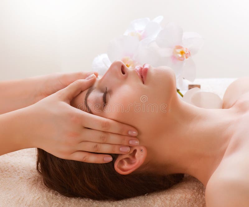 Dayspa. Facial Massage. Spa Procedures.