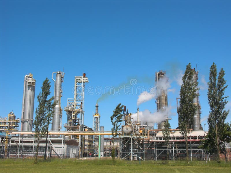 Industriale installazione da tubi un carri armati.