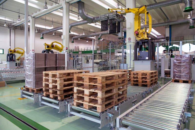 Factory - Production of cardboard foodstuff containers