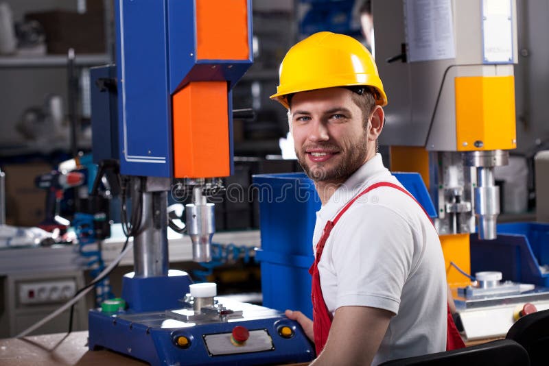 215,925 Factory Worker Stock Photos - Free & Royalty-Free Stock Photos from  Dreamstime