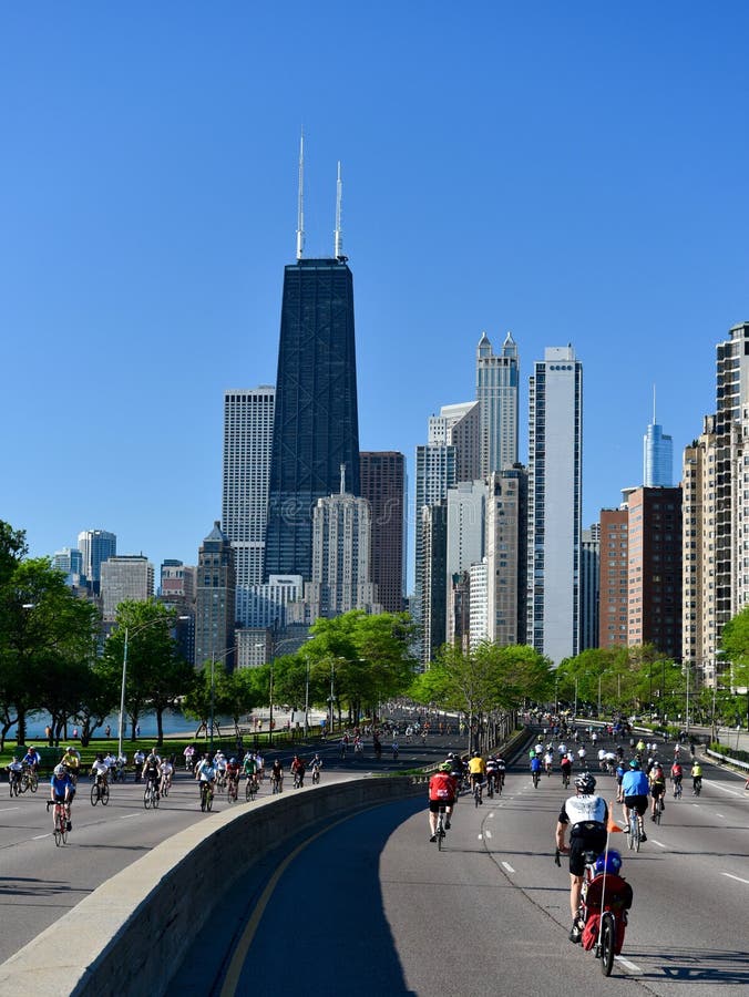 Fahren auf Lakeshore Antrieb lizenzfreies stockbild