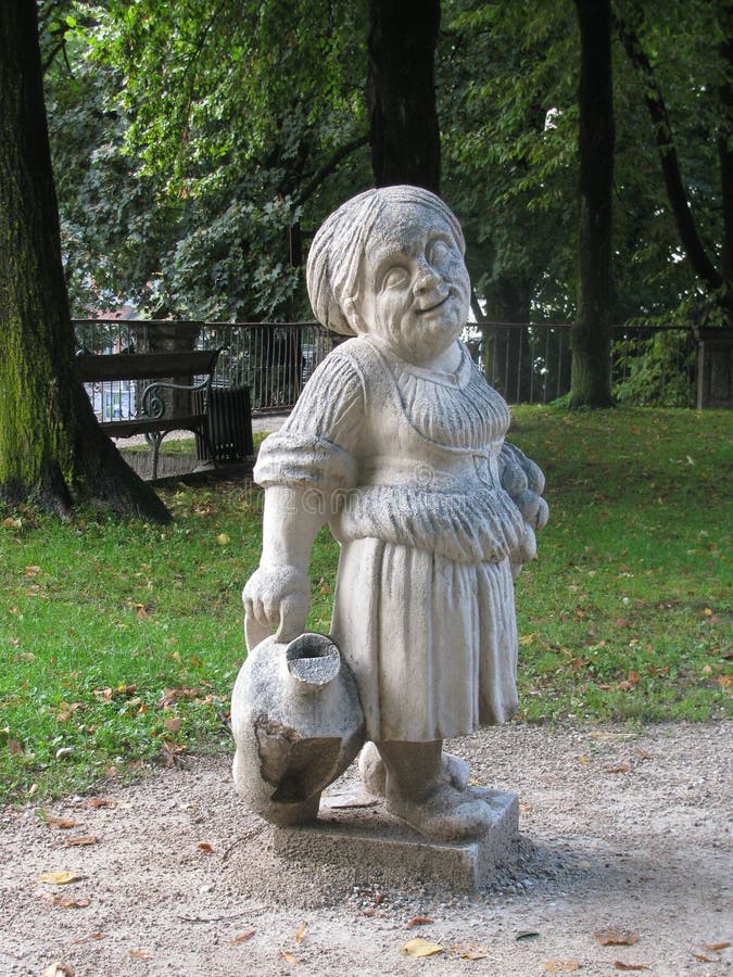 Parks in Salzburg adorn fairy gnomes.