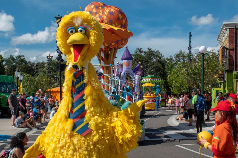 Orlando, Florida. October 29, 2019. Nice Big Bird in Sesame Street Party Parade at Seaworld 1. Orlando, Florida. October 29, 2019. Nice Big Bird in Sesame Street Party Parade at Seaworld 1.