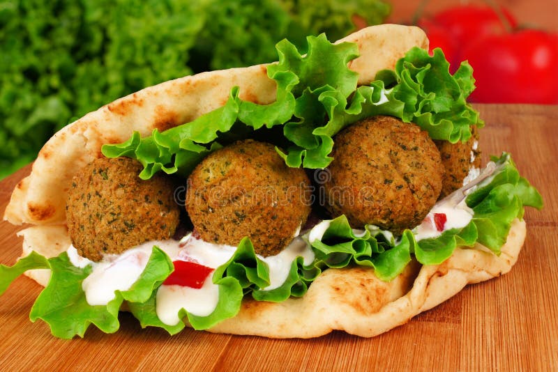 Falafel pita wrap