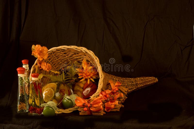 Fall Cornucopia with Seasonings