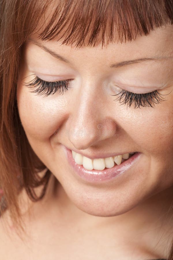 False eyelashes