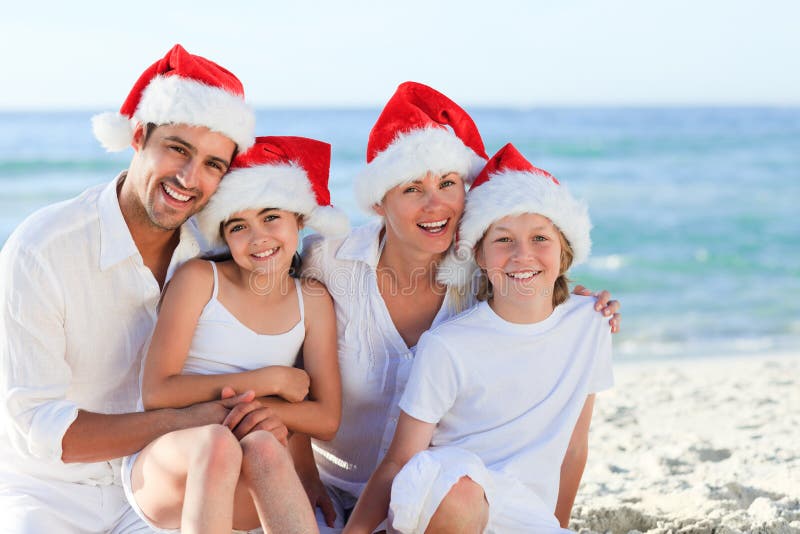 236.500+ Natal Familia fotos de stock, imagens e fotos royalty-free - iStock