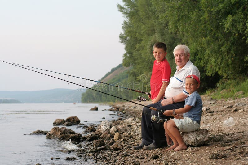 Familienfischen stockfotografie Familienfischen stockfotografie