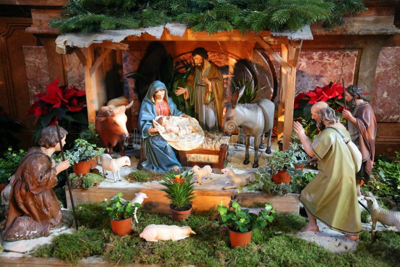Famille sainte l'enfant Jésus, Vierge Marie et Saint Joseph dedans photo libre de droits Famille sainte l'enfant Jésus, Vierge Marie et Saint Joseph dedans photo libre de droits