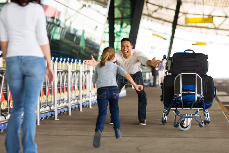 Family reunion airport