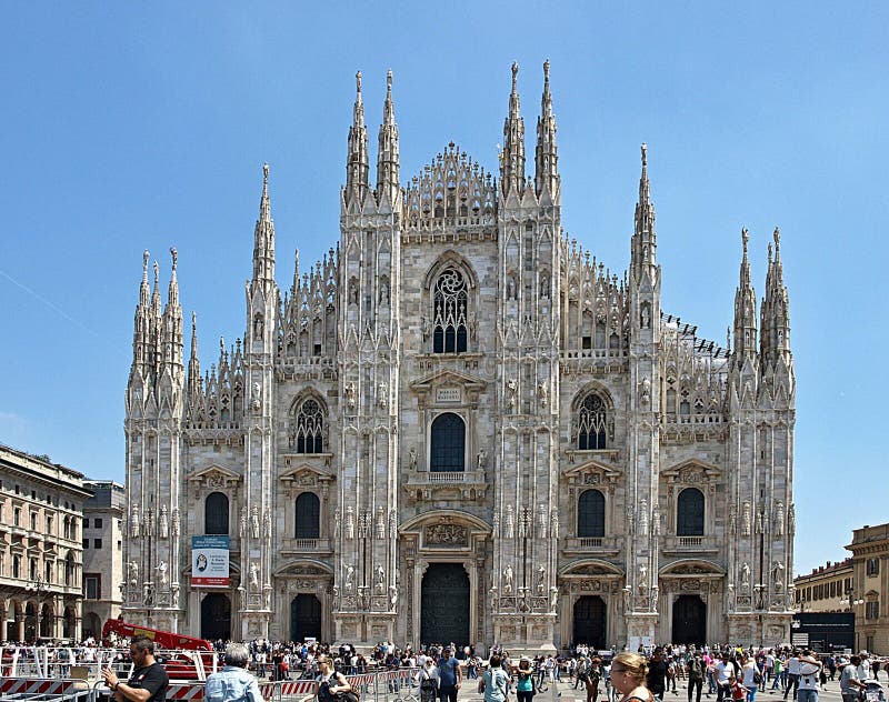 Famous cathedral. Milano в Штутгарте.