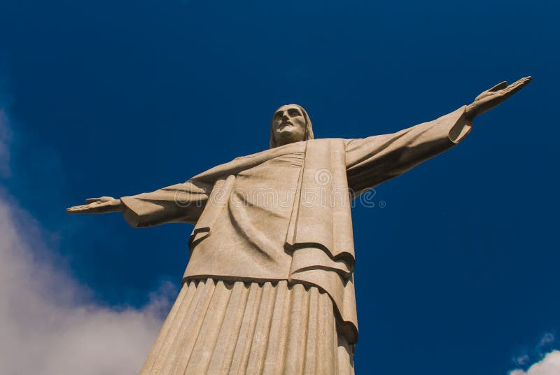 Fun fact: The T-pose emote is called Redeemer in Brazil,reference to  Christ the Redeemer Statue on Brazil : r/FortNiteBR