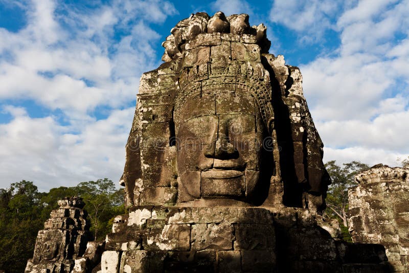 Famous Head Statues of Angkor Wat Stock Photo Image of crack