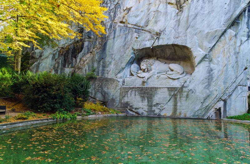 Famous Lion Monument 1820 by Bertel Thorvaldsen, commemorates Swiss guard massacred during French Revolution, Lucerne, Switzerland. Famous Lion Monument 1820 by Bertel Thorvaldsen, commemorates Swiss guard massacred during French Revolution, Lucerne, Switzerland