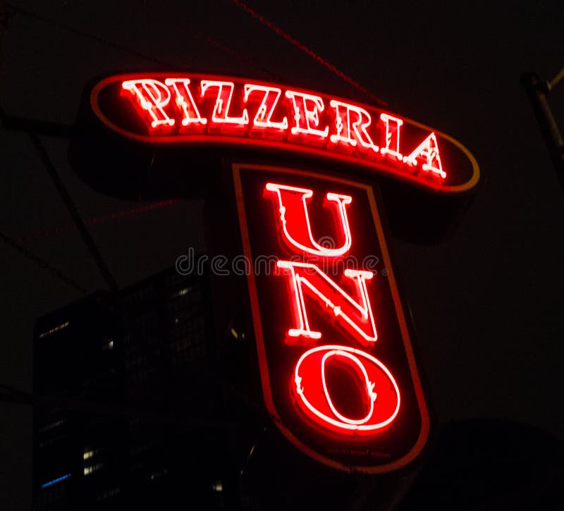 Pizzeria UNO, Deep Dish Pizza Restaurant in the City Center, Neon Logo