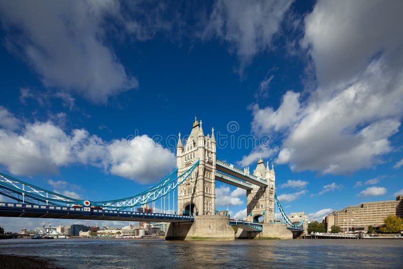 Il famoso Tower Bridge di Londra, regno UNITO.