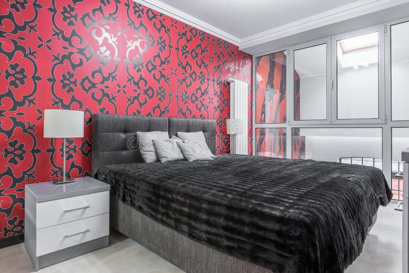 Fancy bedroom with ornament wallpaper royalty free stock photography Fancy bedroom with ornament wallpaper royalty free stock photography